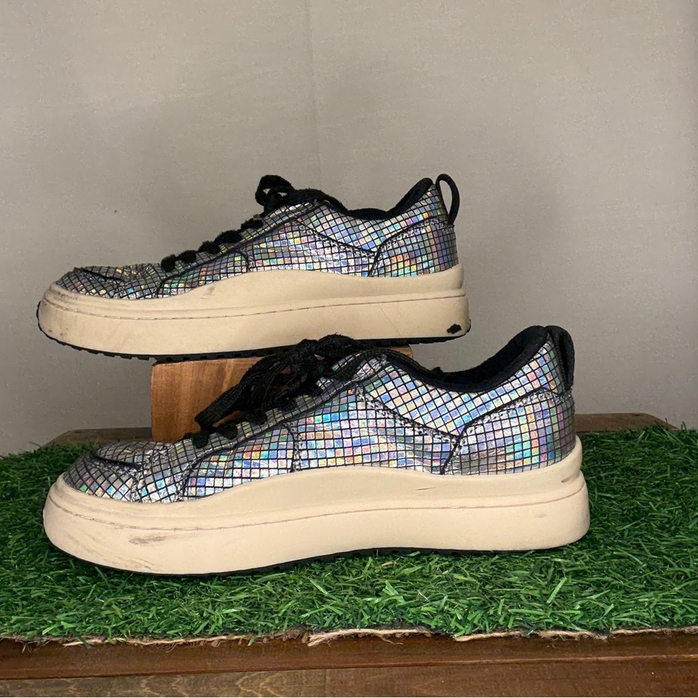 Zara Big kids Holographic Sneakers with Black Laces Size 38